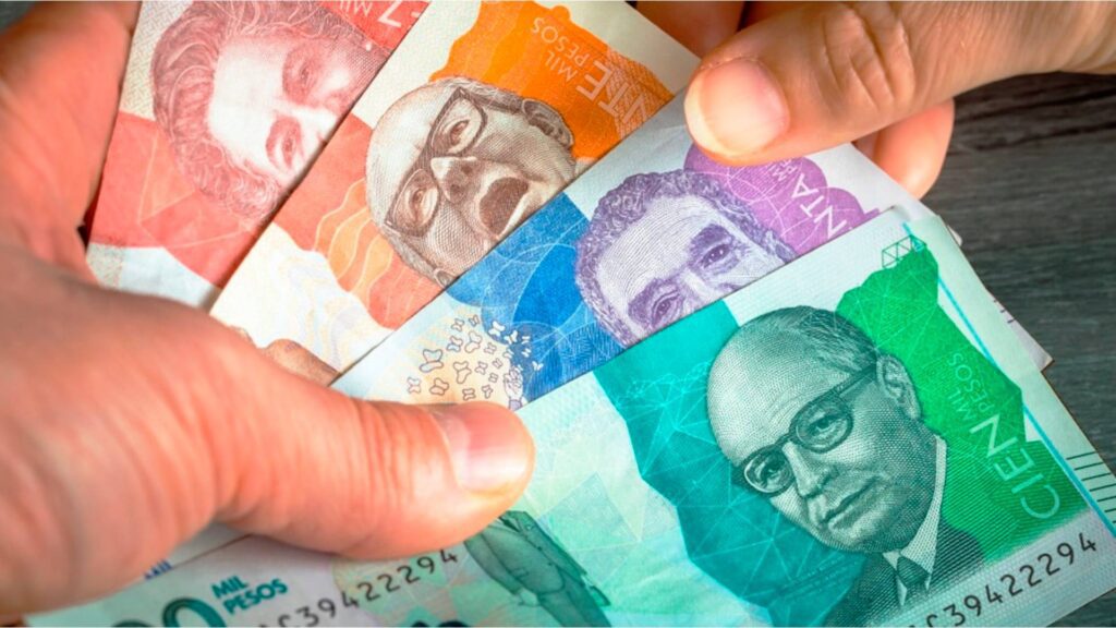 ¿Los billetes colombianos tienen un error ortográfico? Esto dice la RAE