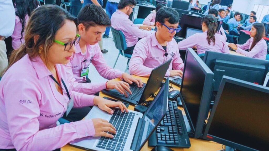 Así puedes inscribirte en los cursos gratuitos de inglés del SENA con certificación