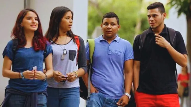 Canadá abre sus puertas a estudiantes colombianos