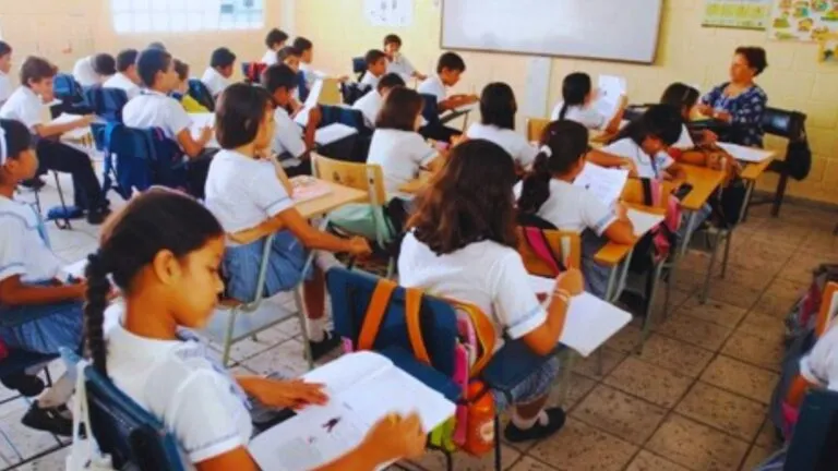 Fechas clave para vacaciones escolares 2025 en Colombia