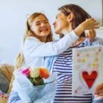 ¿Cuándo es el Día de las Madres oficial en Colombia?