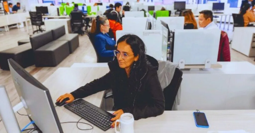 SENA ofrece empleos para secretarios con sueldo de $3,6 millones: así puede postularse