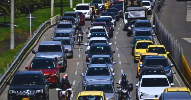 Buscan conductores para empezar el 2026 camellando