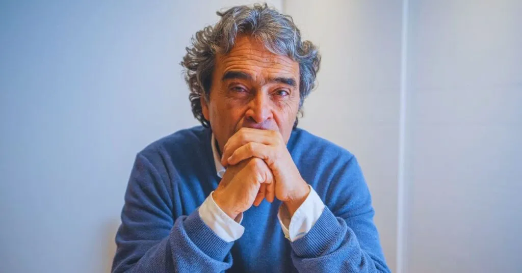 Fajardo reafirma independencia tras encuesta de Invamer