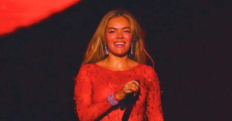 Karol G presentadora en los Premios Grammy 2026