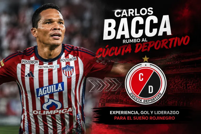 Carlos Bacca durante un partido de fútbol, con una imagen que representa su posible llegada al Cúcuta Deportivo tras su etapa en Junior de Barranquilla.